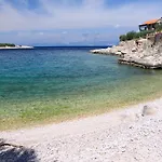 By The Sea Cove Zarace - Gdinj, Hvar - 8712 Gdinj