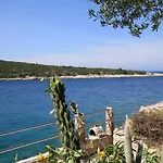 By The Sea Cove Zarace - Gdinj, Hvar - 8712 Gdinj