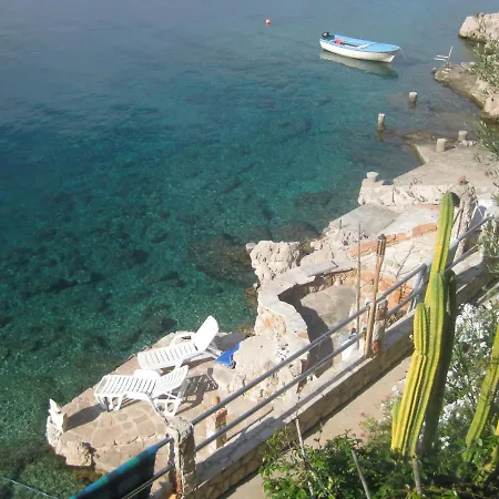 By The Sea Cove Zarace - Gdinj, Hvar - 8712 דירה