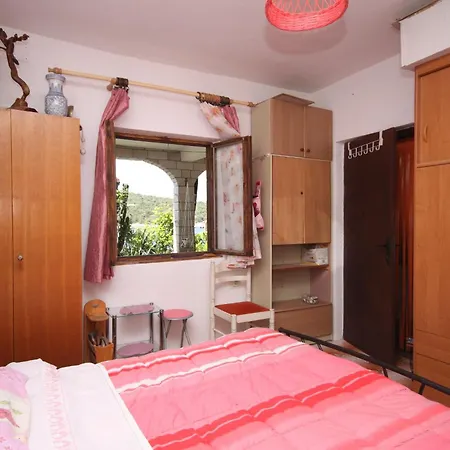 By The Sea Cove Zarace - Gdinj, Hvar - 8712 דירה Gdinj