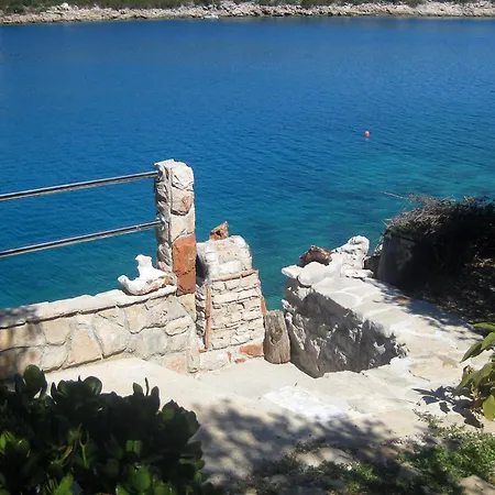 Apartments By The Sea Cove Zarace - Gdinj, Hvar - 8712 Apartman Gdinj